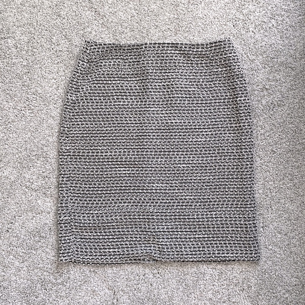 Black and White Stripe Pencil Skirt (Size 2)